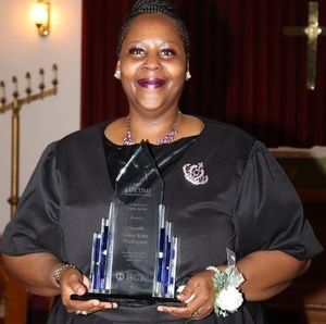 Meet your Posher, Dawn renee